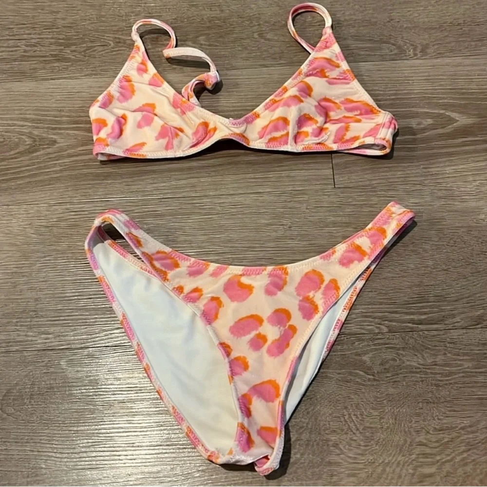 SOLD - Picture 1 of 4